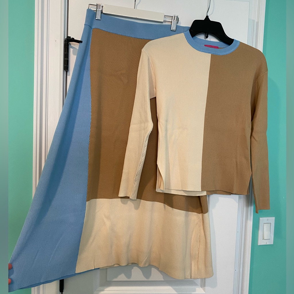 Mdrn Junees Beautiful Knit Set